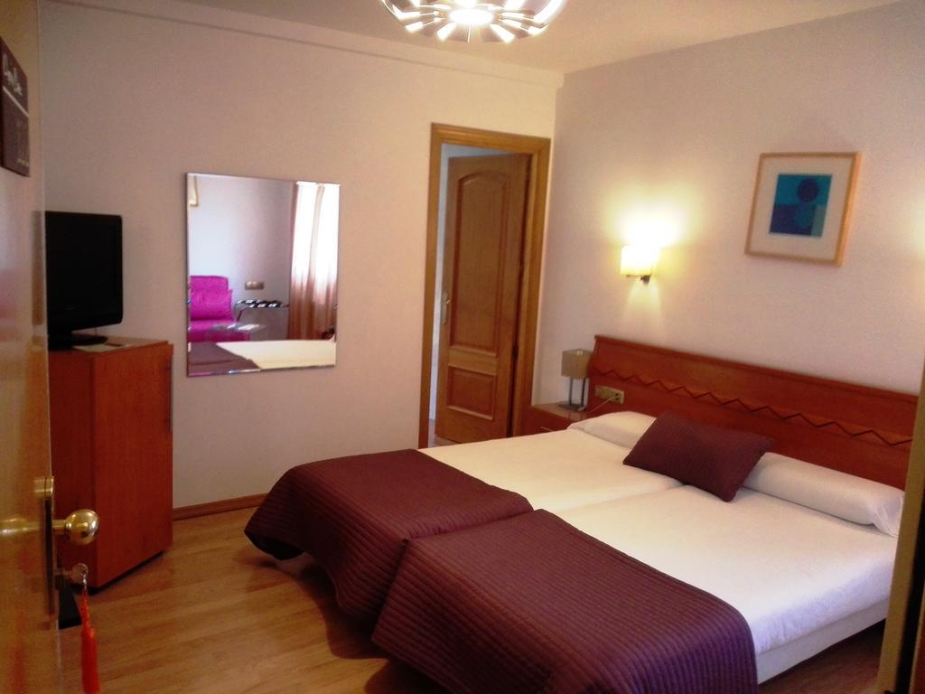 Hotel Porta D'אלייה מראה חיצוני תמונה