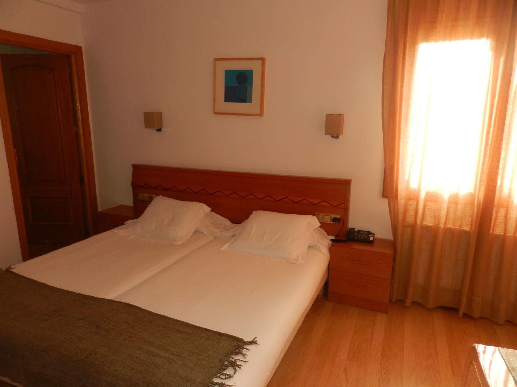 Hotel Porta D'אלייה מראה חיצוני תמונה